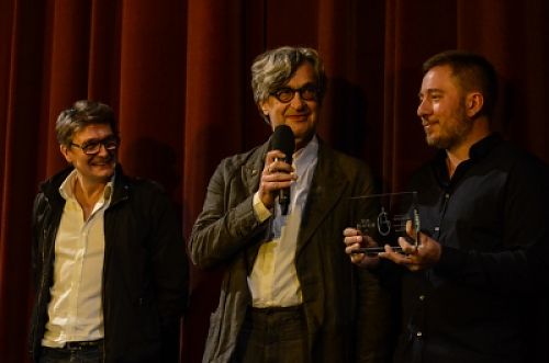 Bester Dokumentarfilm 2014 – Übergabe an Juliano Salgado